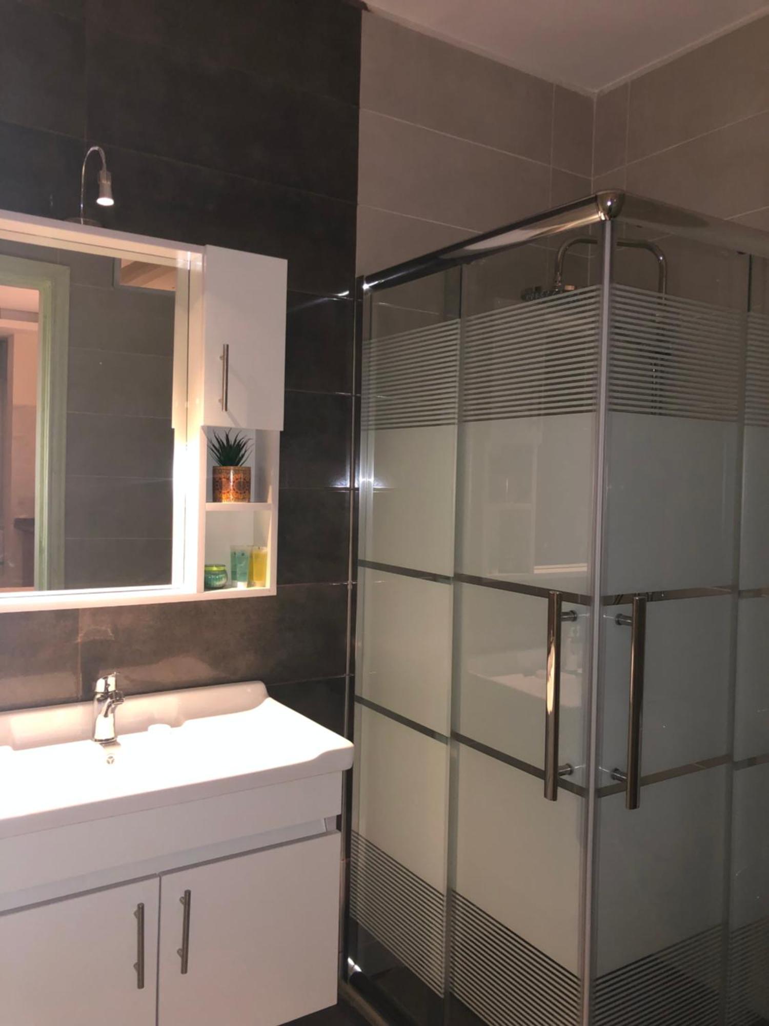 Classy Hostel Madaba Bagian luar foto